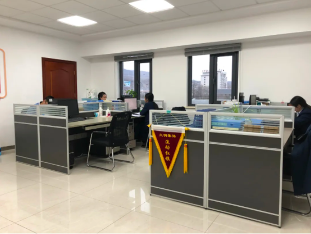 文明创建我先行——乐投体育在线(中国)唯一官方网站
积极组织参加全市志愿服务集中示范活动(图5)