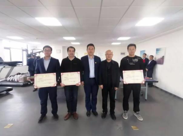 乐投体育在线(中国)唯一官方网站
团委举办球类联谊比赛(图3)