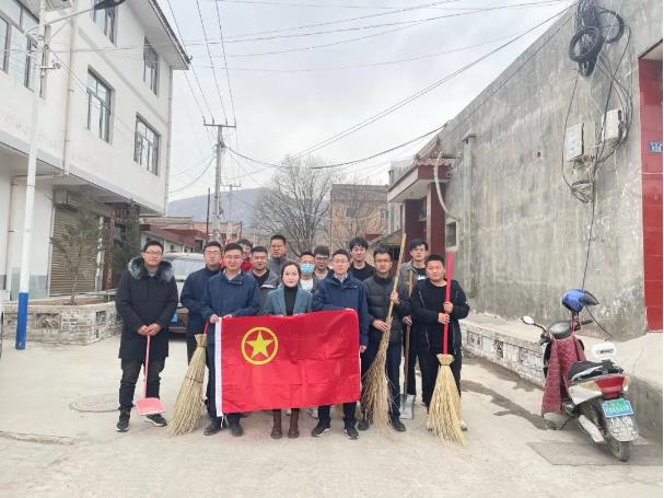 乐投体育在线(中国)唯一官方网站
团委开展“学雷锋义务清扫活动”(图3)
