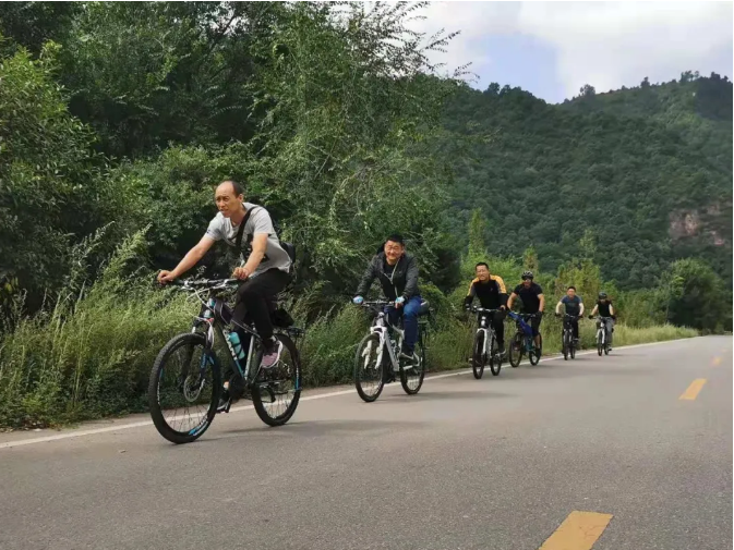 乐投体育在线(中国)唯一官方网站
打造“泓源红”党建品牌助推高质量发展(图15)