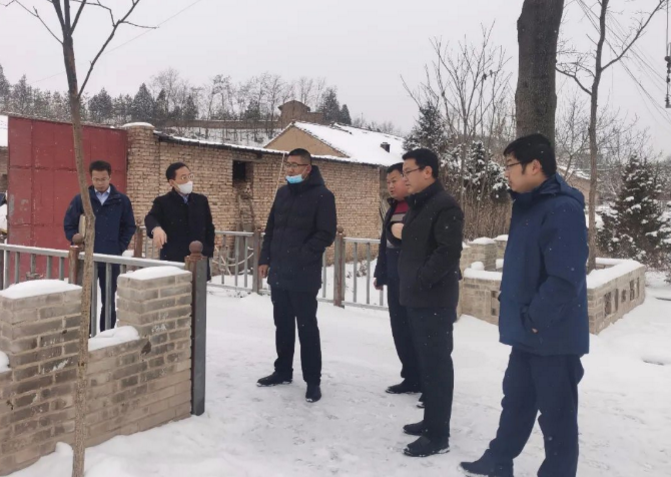筑起安全墙 照亮乡村路——乐投体育在线(中国)唯一官方网站
鼎力支持包抓共建村社文明创建工作(图6)