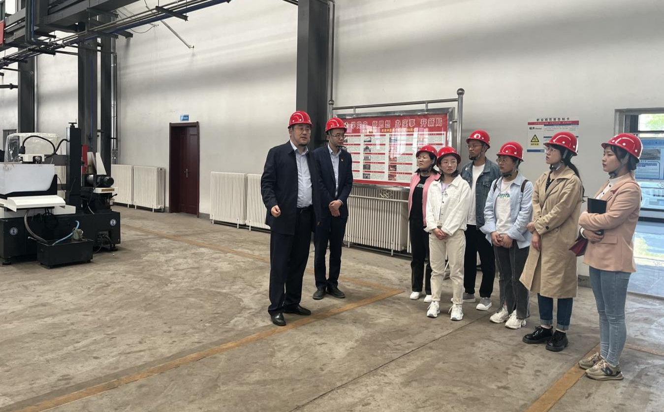 乐投体育在线(中国)唯一官方网站
开展新员工入职培训(图2)