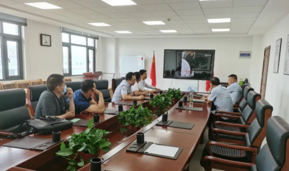 乐投体育在线(中国)唯一官方网站
城东污水处理公司开展管网清淤工作(图3) 乐投体育在线(中国)唯一官方网站
城东污水处理公司开展管网清淤工作(图3)