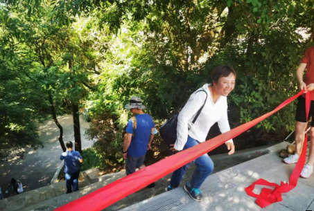 助力文旅市场 展示产投风采——乐投体育在线(中国)唯一官方网站
组织开展员工登山比赛活动(图7)