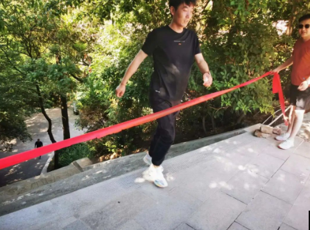 助力文旅市场 展示产投风采——乐投体育在线(中国)唯一官方网站
组织开展员工登山比赛活动(图9)