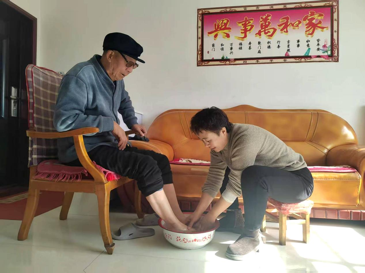 中共乐投体育在线(中国)唯一官方网站
委员会关于对2024年度“产投榜样”进行公示的公告(图5)